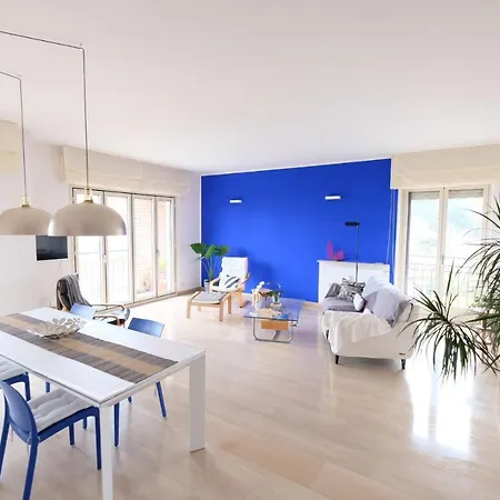Apartment Blue Dream
