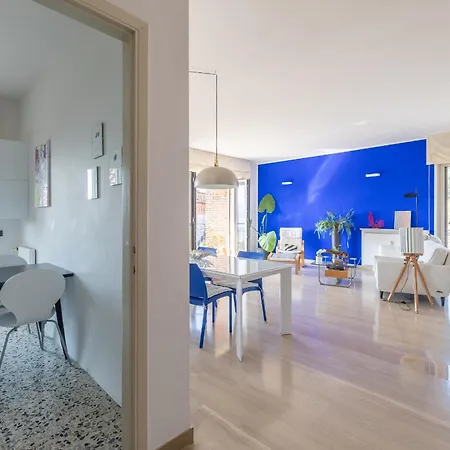 Blue Dream Apartment