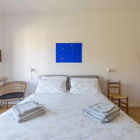 Blue Dream Apartment *