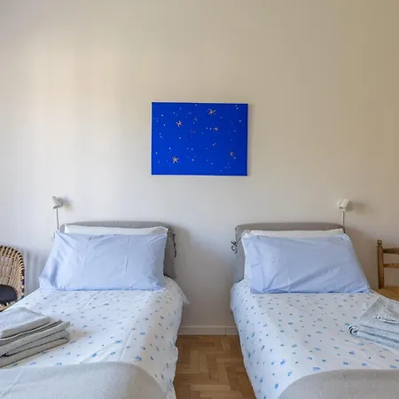 Apartment Blue Dream